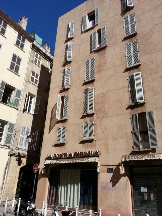 Studio Toulon Les Halles Apartment ภายนอก รูปภาพ